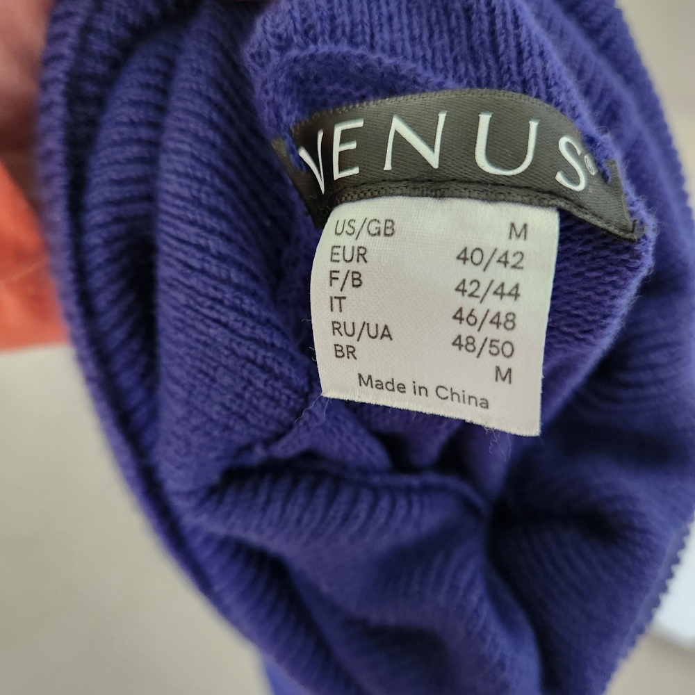 VENUS Royal Purple Turtleneck Sweater Soft Knit Long Sleeve Size Med. - Picture 4 of 8
